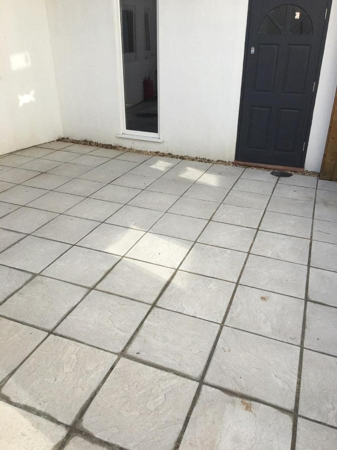 4 Sleeps And Travel Cot- Close To And Restaurants Bournemouth